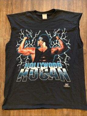 Vintage NWO Hollywood Hogan men’s two XL cut off T-shirt